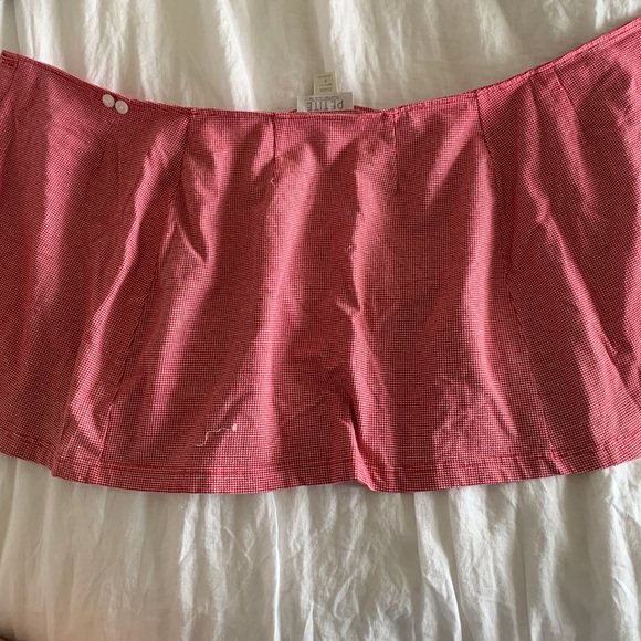 red checkered wrap skirt - Picture 3 of 4